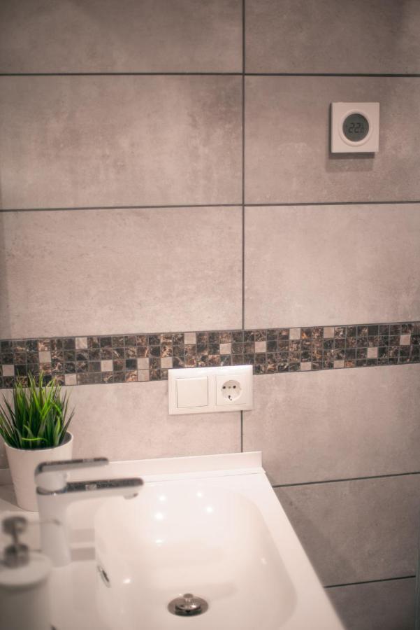Laurentroom Center Укмерге Экстерьер фото